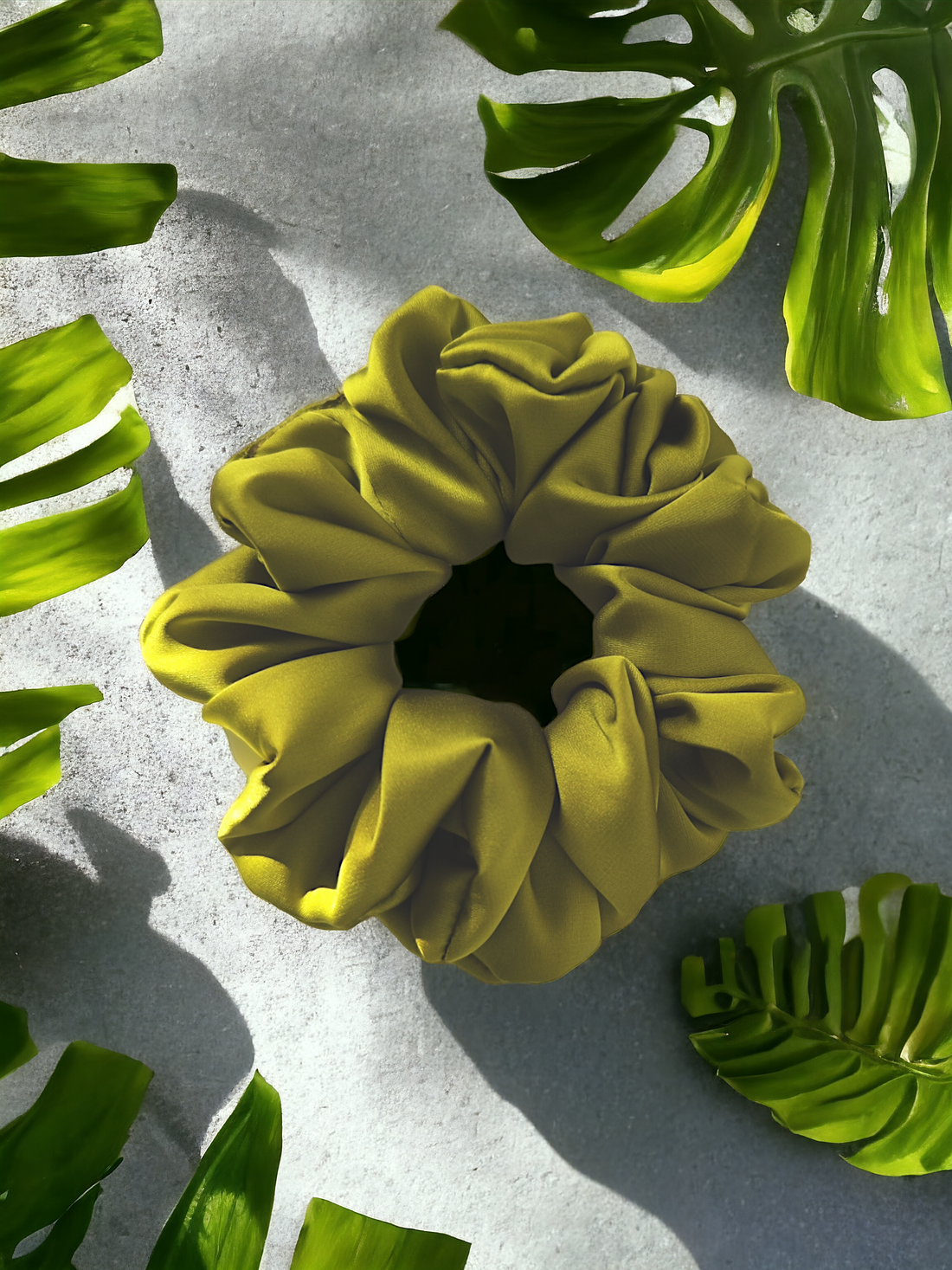 Elastic din satin lime - Medium